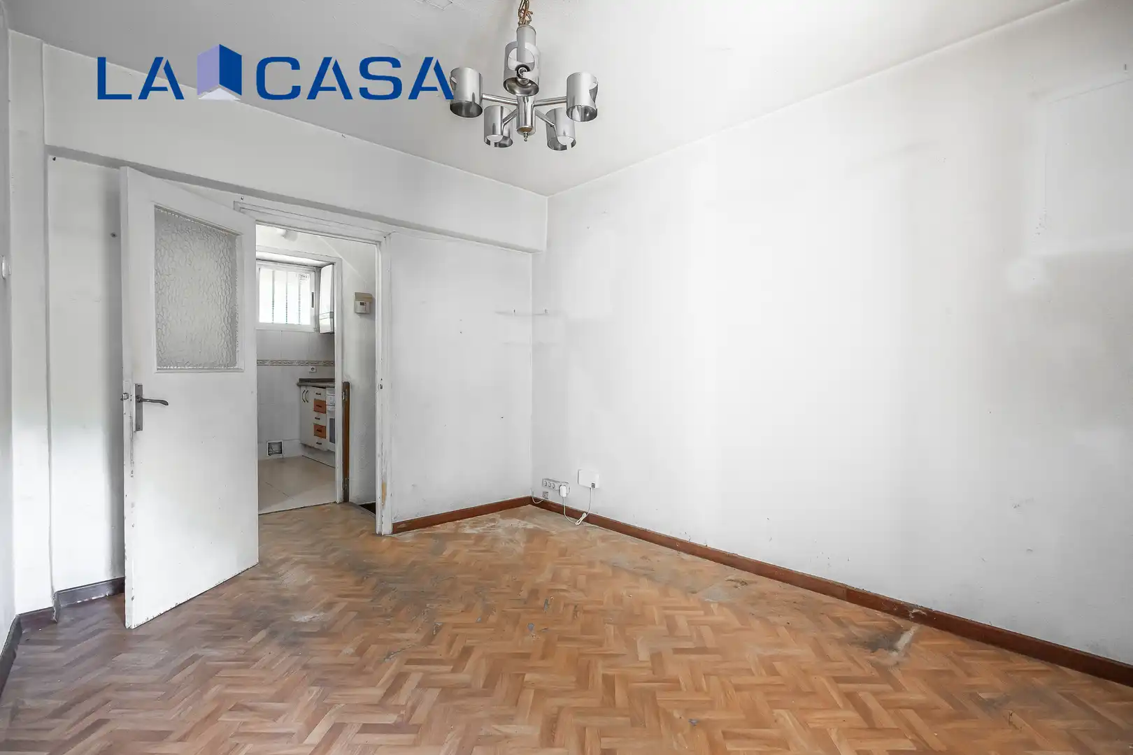 Flat for sale in Calle de Gallur, imagen 4