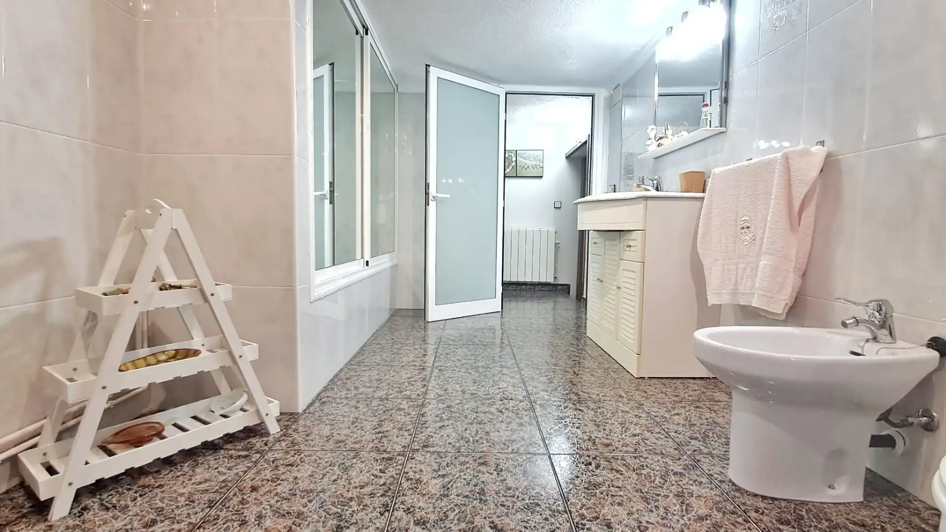 Casa amb piscina en venda a Castellet i la Gornal, imagen 15