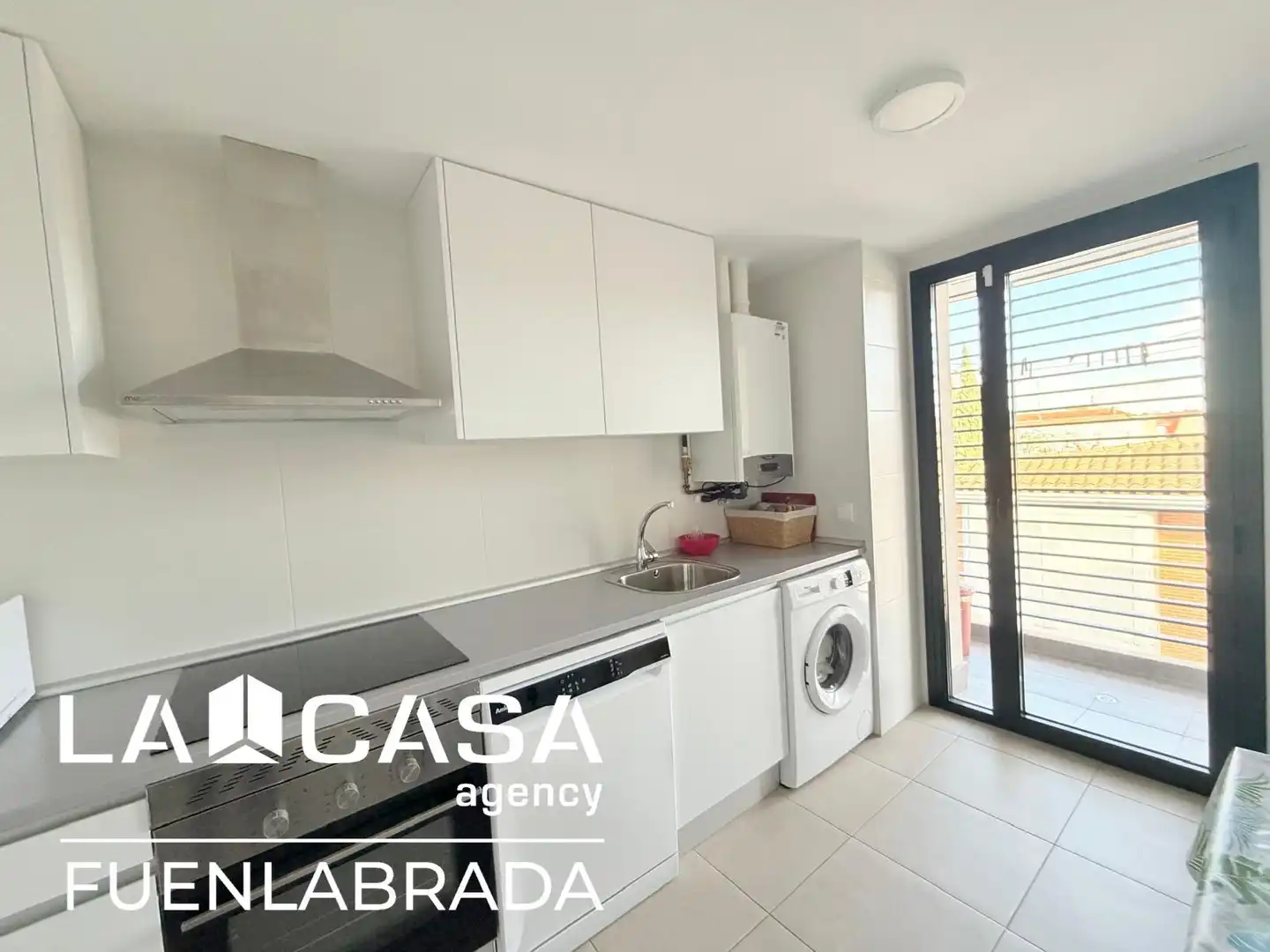 Appartamento con terrazza in vendita a Calle de Madrid, imagen 10
