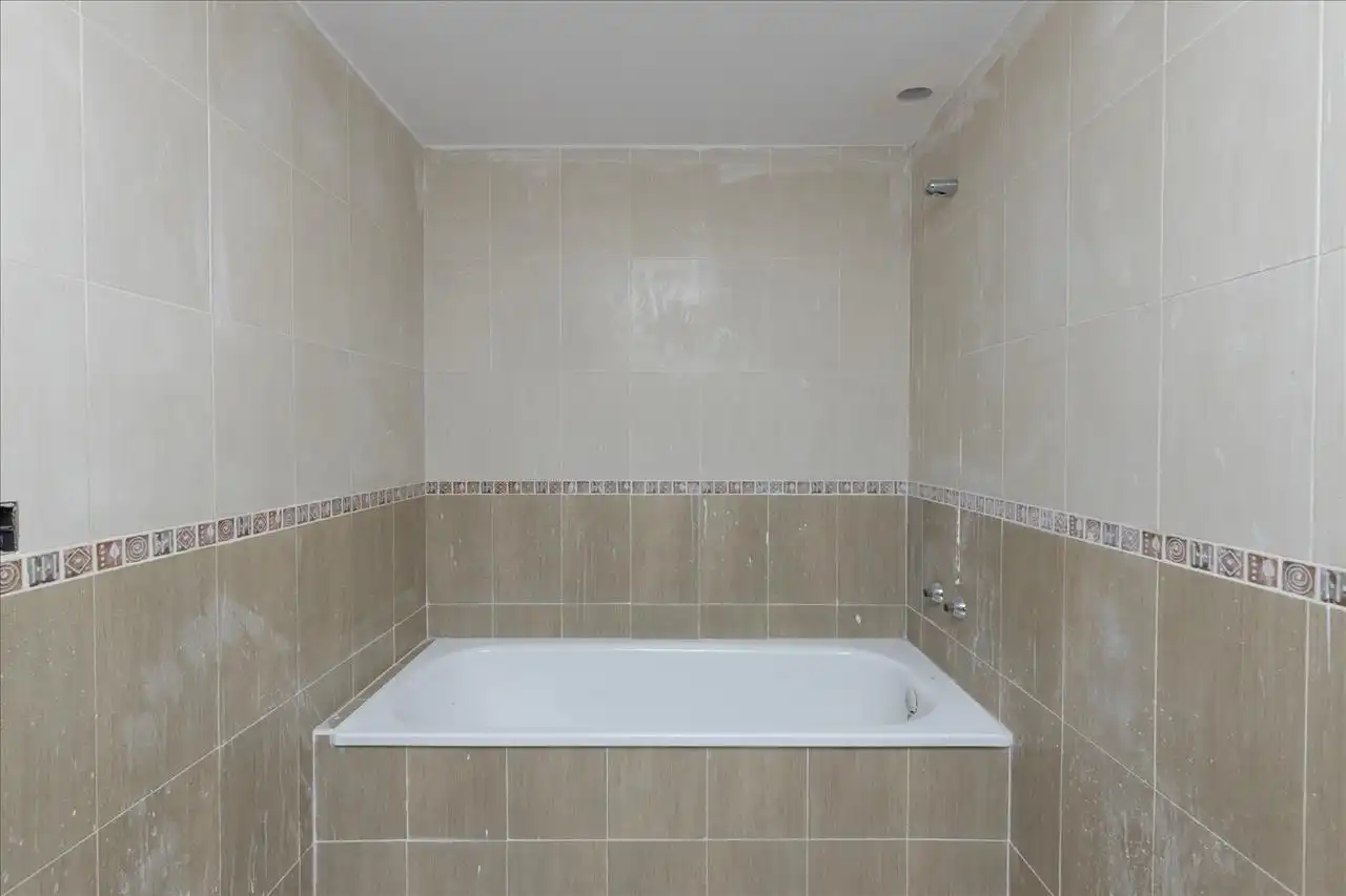Wohnung zum Verkauf in Calle TORREMOLINOS, Almuñecar Centro