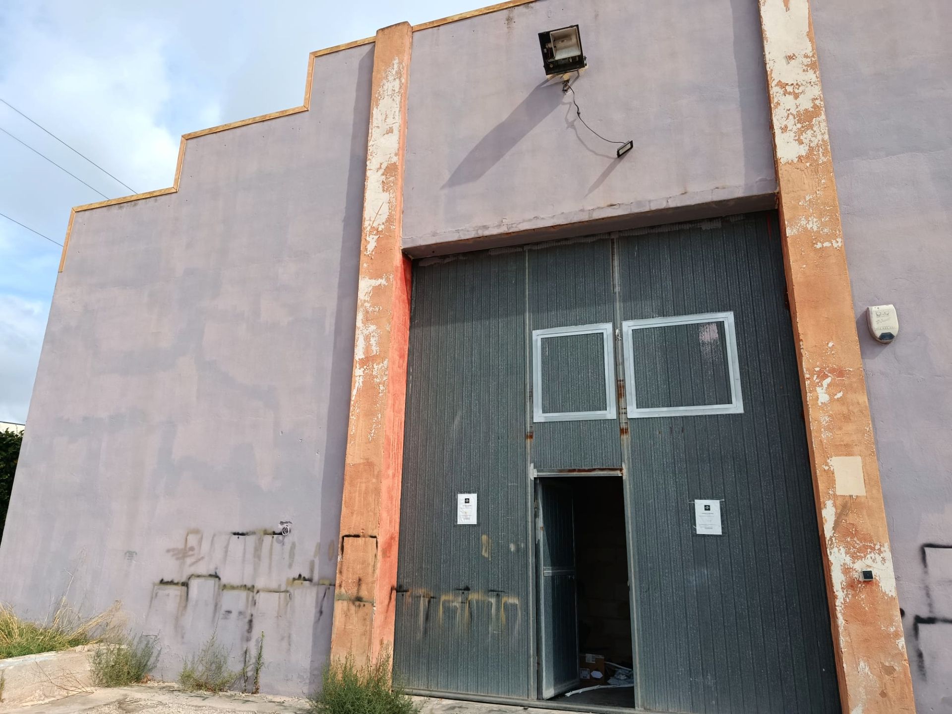 Exterior view of Industrial buildings for sale in Buñol