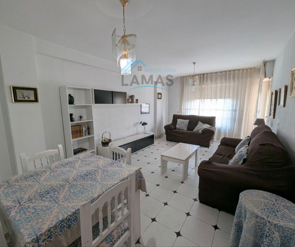 Sala de estar de Piso en venta en Navalmoral de la Mata con Aire acondicionado, Calefacción y Terraza