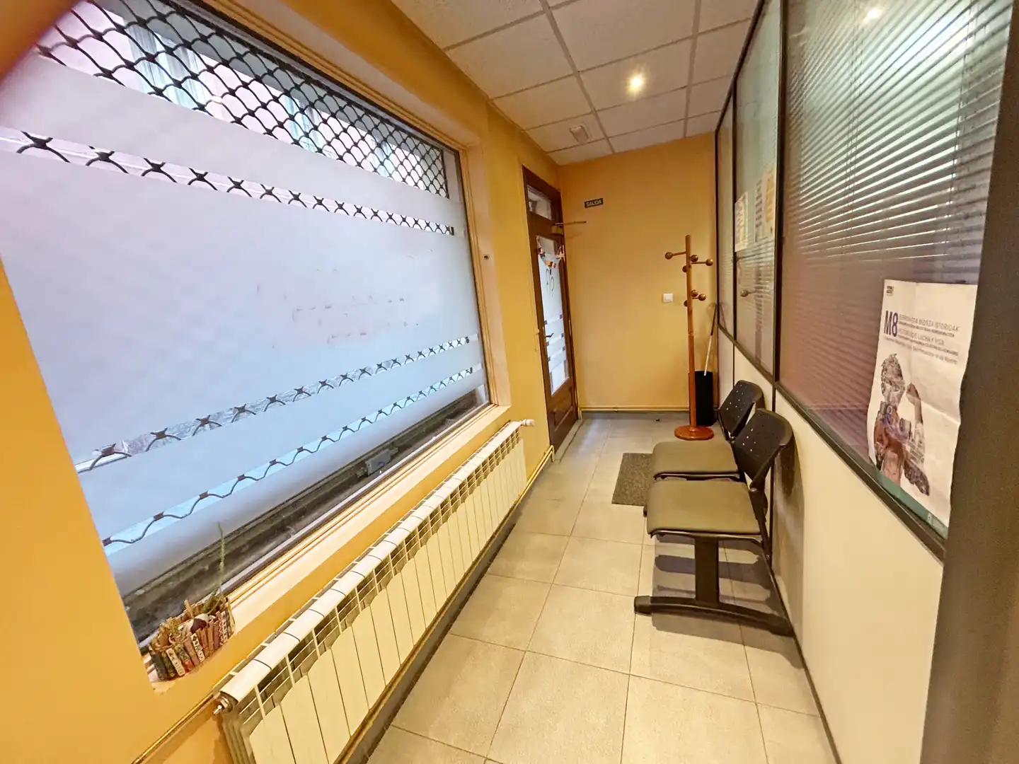 Business premises for sale in Zapatari Kalea, imagen 5