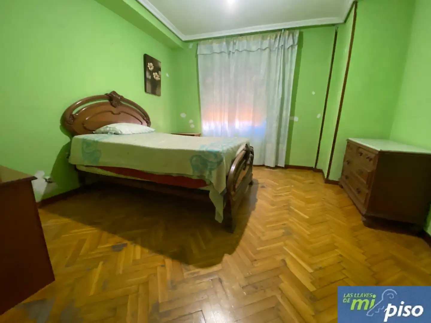 Bedroom of Flat for sale in Tordesillas  with Parquet flooring, Terrace and Furnished