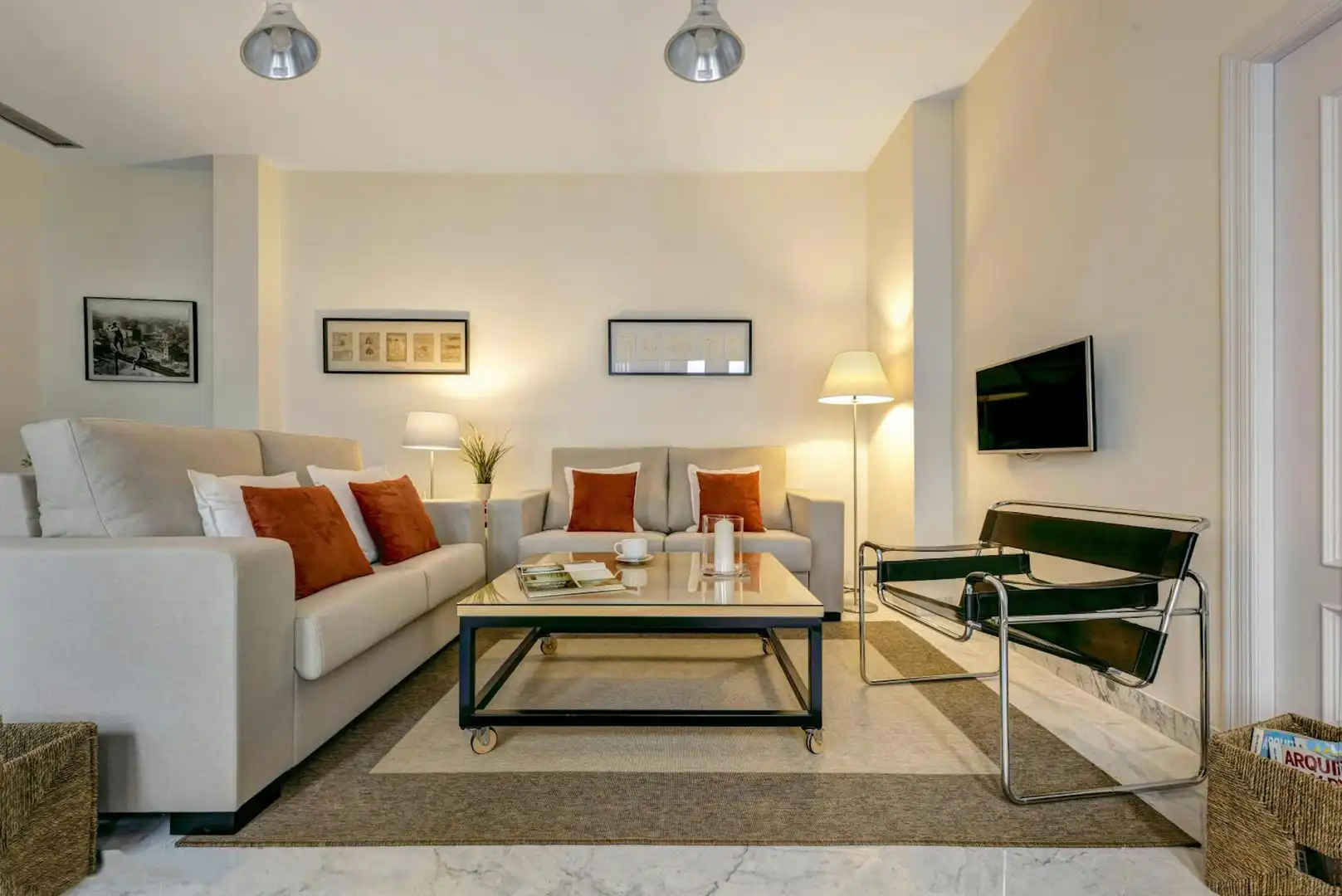 Sala de estar de Piso de alquiler en Sevilla con Aire acondicionado, Calefacción y Lavadora