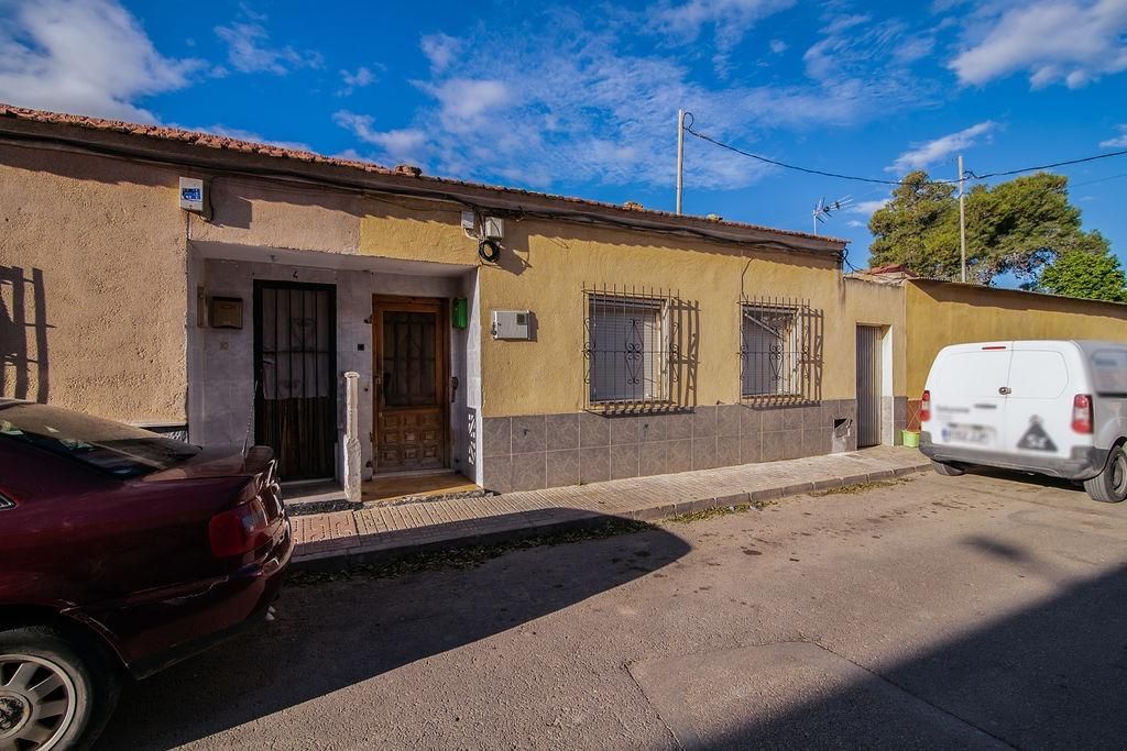 Vista exterior de Casa adosada en venta en Torre-Pacheco