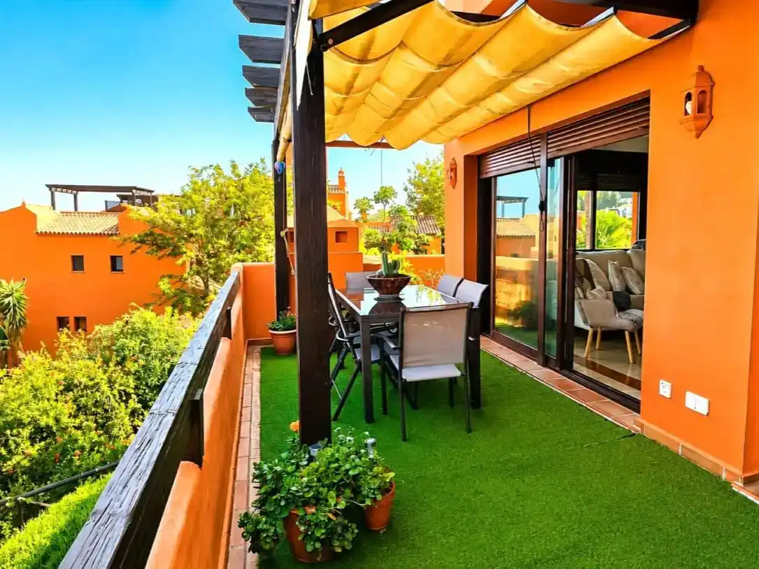 Terraza de Piso en venta en Estepona con Aire acondicionado, Piscina y Balcón
