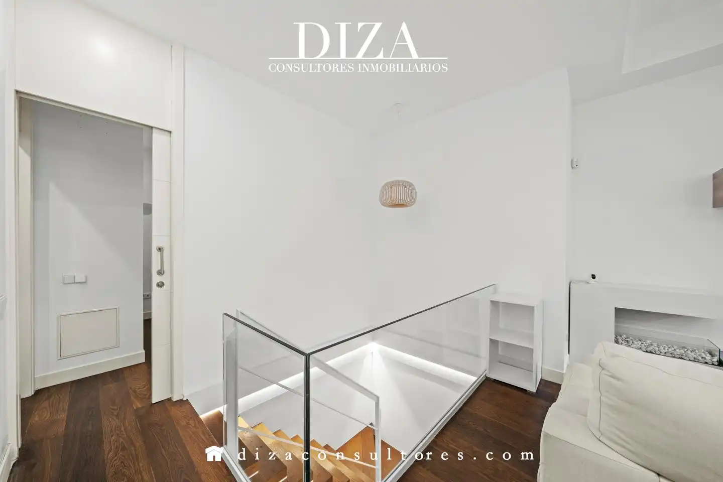 Schlafzimmer von Erdgeschoss zum Verkauf in Madrid mit Klimaanlage und Möbliert