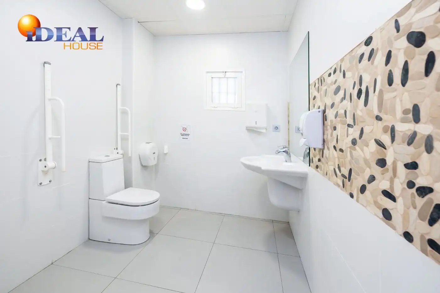 Local comercial en venda a Genil, imagen 25