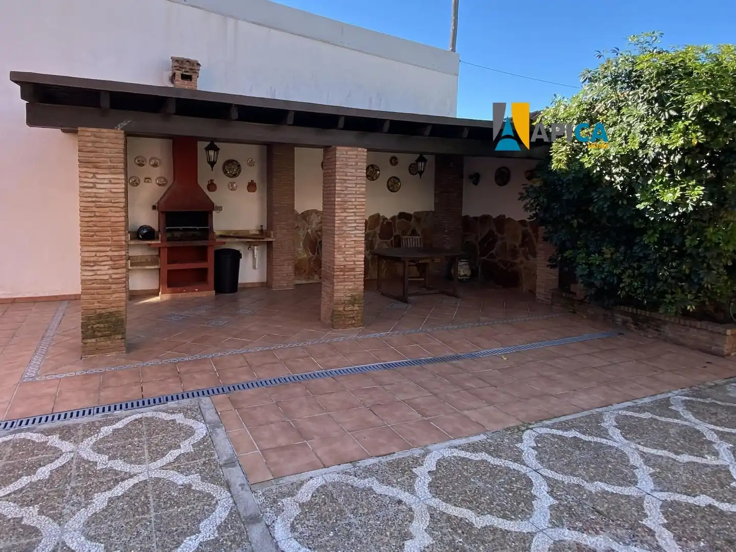 Terrassa de Casa o xalet en venda en La Línea de la Concepción amb Traster