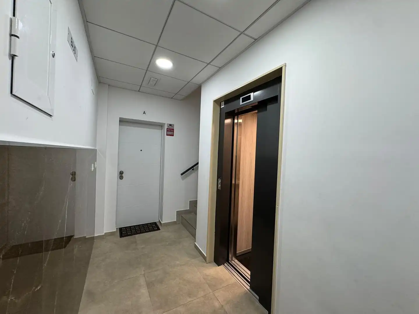 Apartment with terrace for sale in Calle arquitecto laramendi, imagen 71