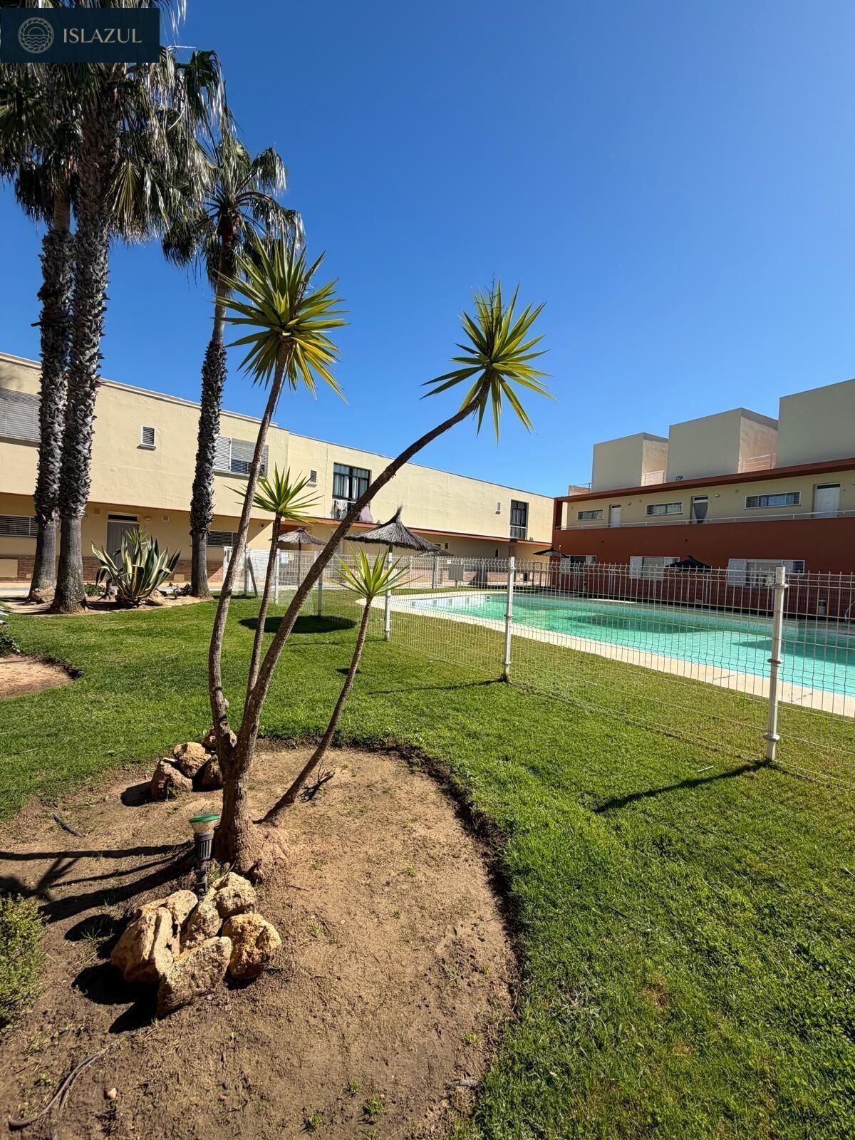 Piscina de Dúplex en venda en Islantilla amb Terrassa, Moblat i Balcó