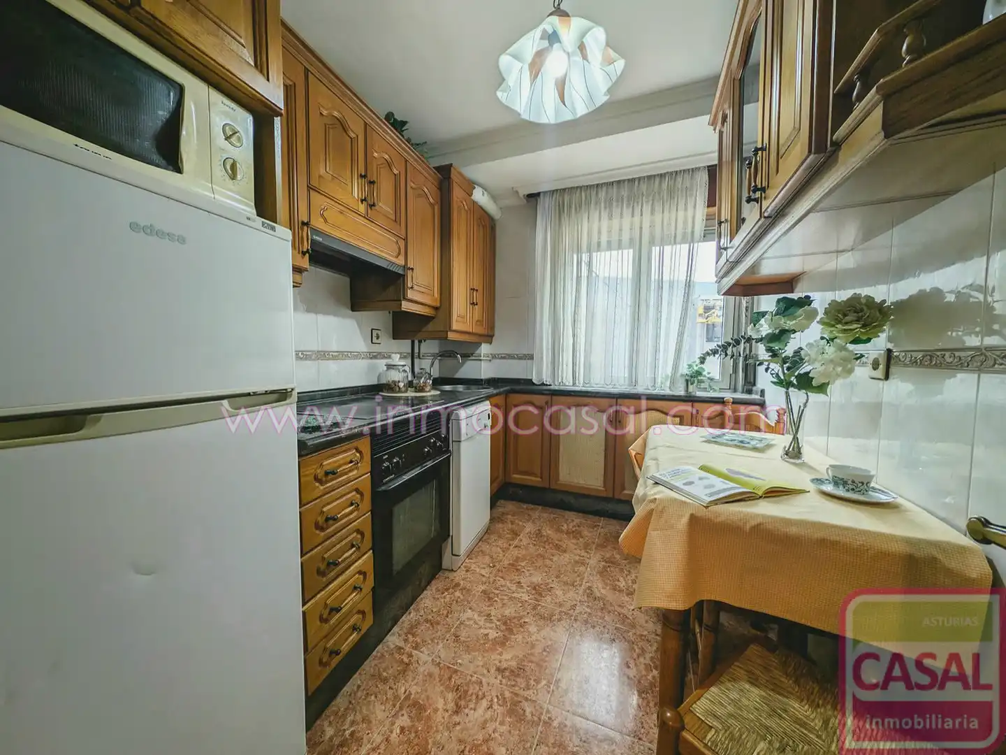 Küche von Wohnung zum Verkauf in Mieres (Asturias) mit Heizung, Abstellraum und Möbliert