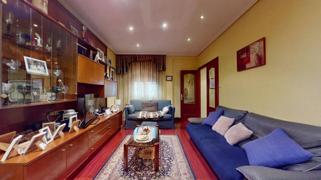 Piso en Venta en Zorrotza