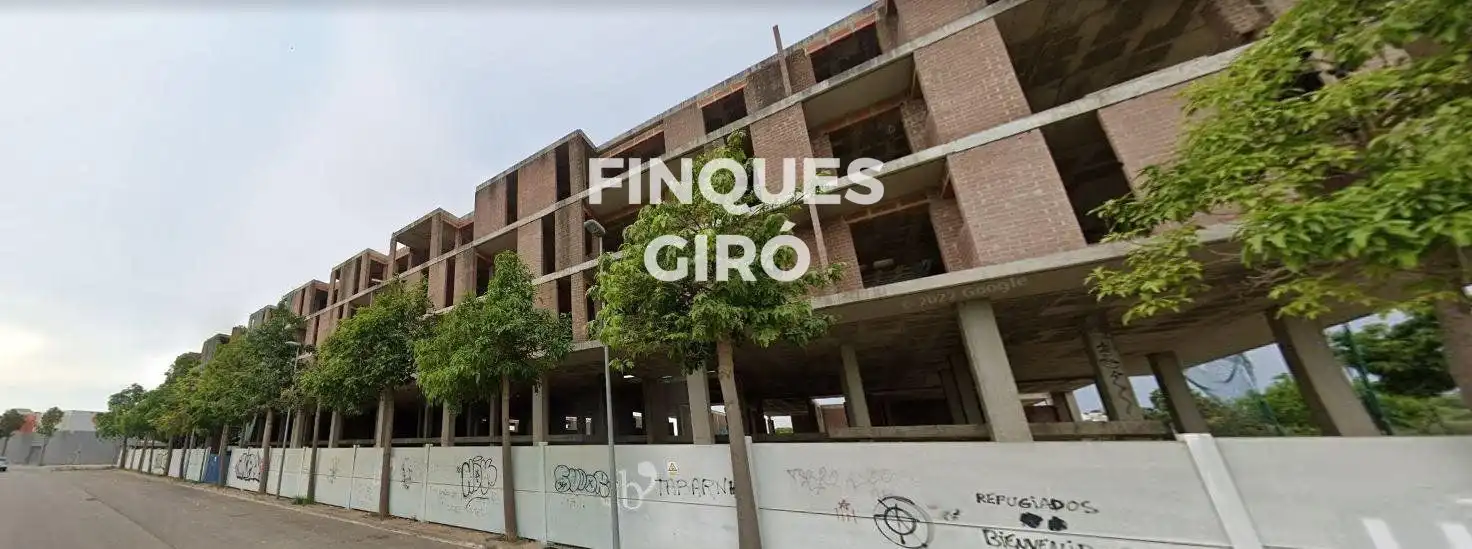 Edifici en venda a ABADESSA EMMA, El Tancat - Mas d'en Gual