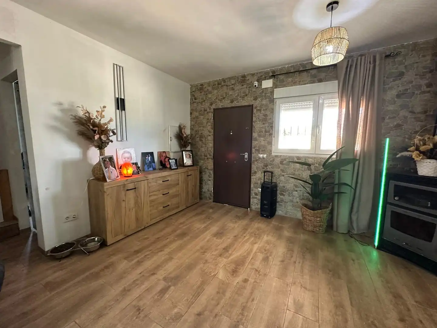 Houses for sale in Dolores  with Air Conditioner, Heating and Swimming Pool