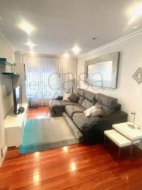 Sala de estar de Apartamento en venta en Bilbao  con Calefacción y Amueblado
