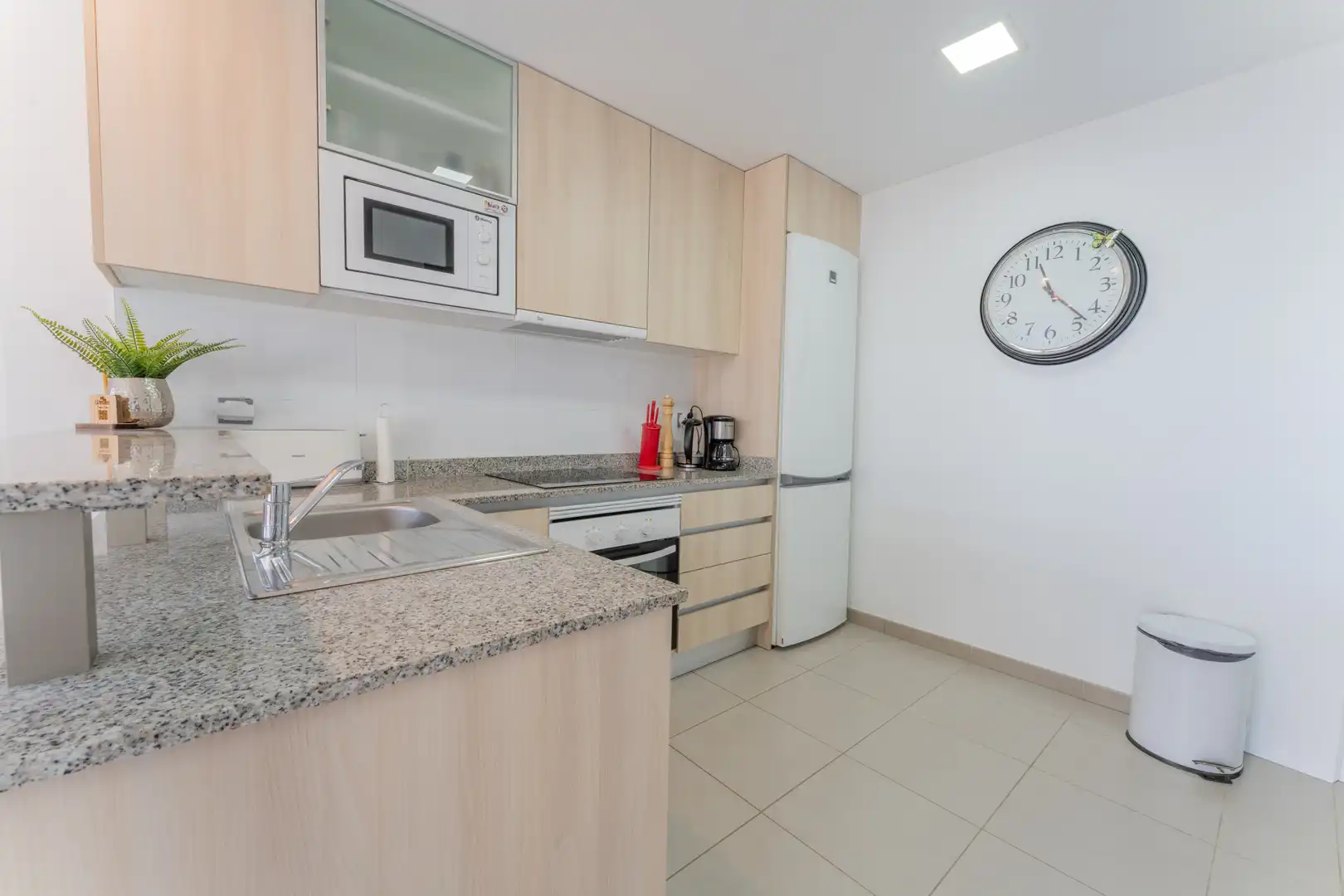 Cocina de Apartamento en venta en Elche / Elx con Calefacción, Terraza y Piscina