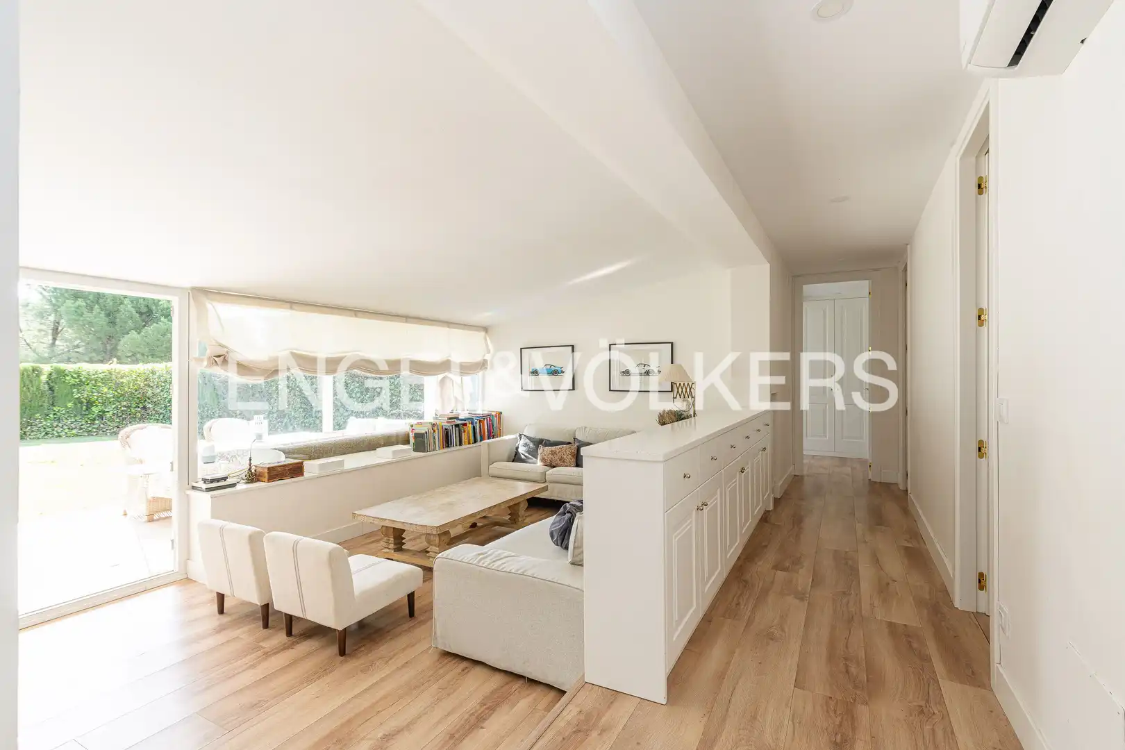 Casa adosada en venta en Urbanización Este - Montepríncipe