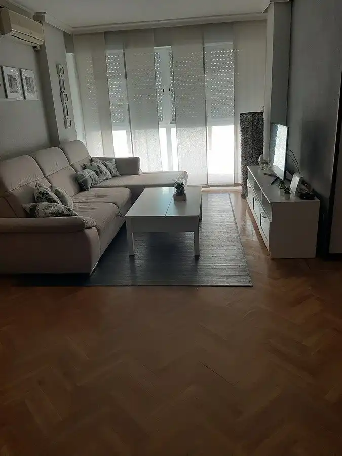 Piso de alquiler en La Serna