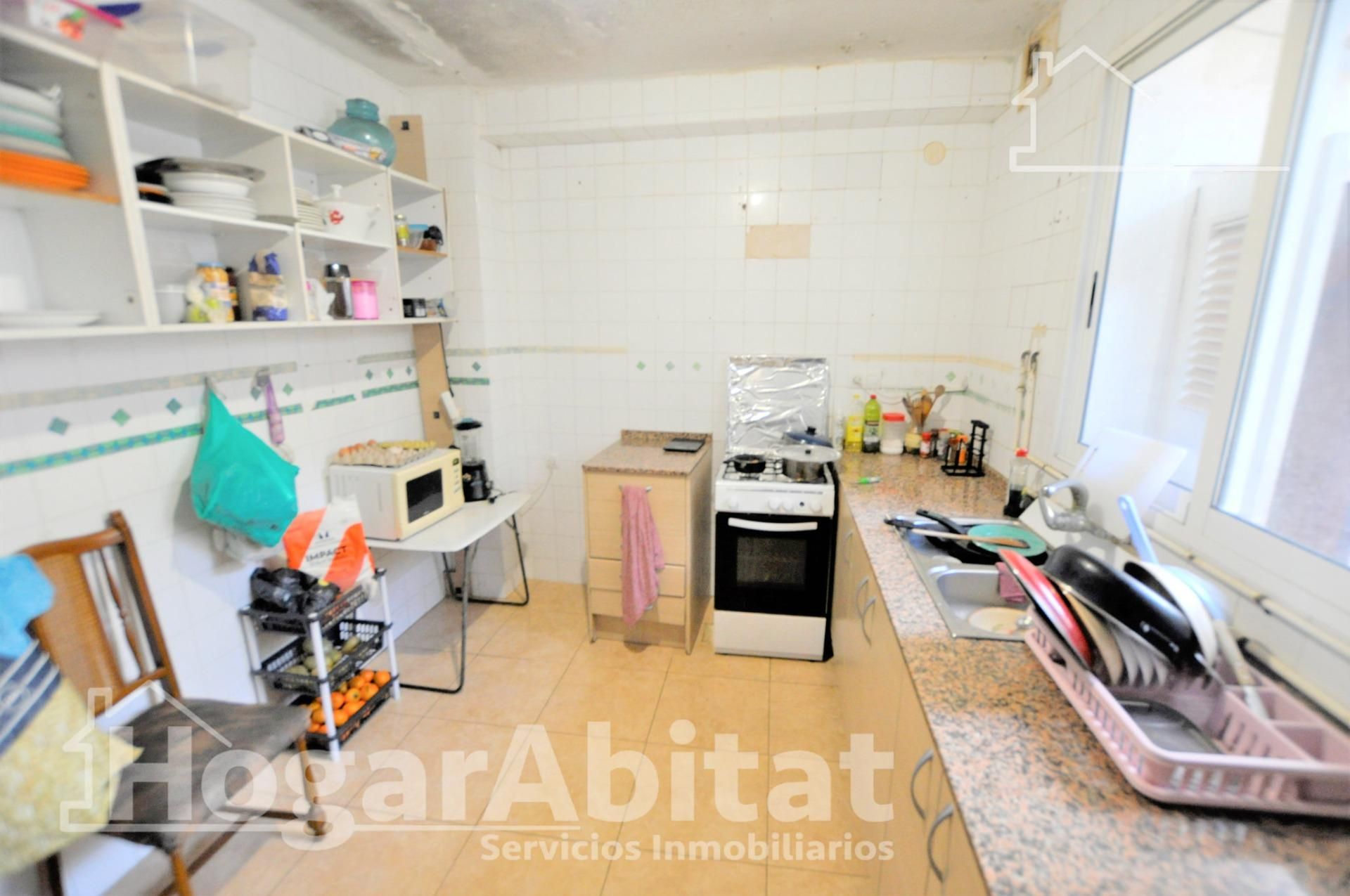Kitchen of Flat for sale in Llíria  with Balcony