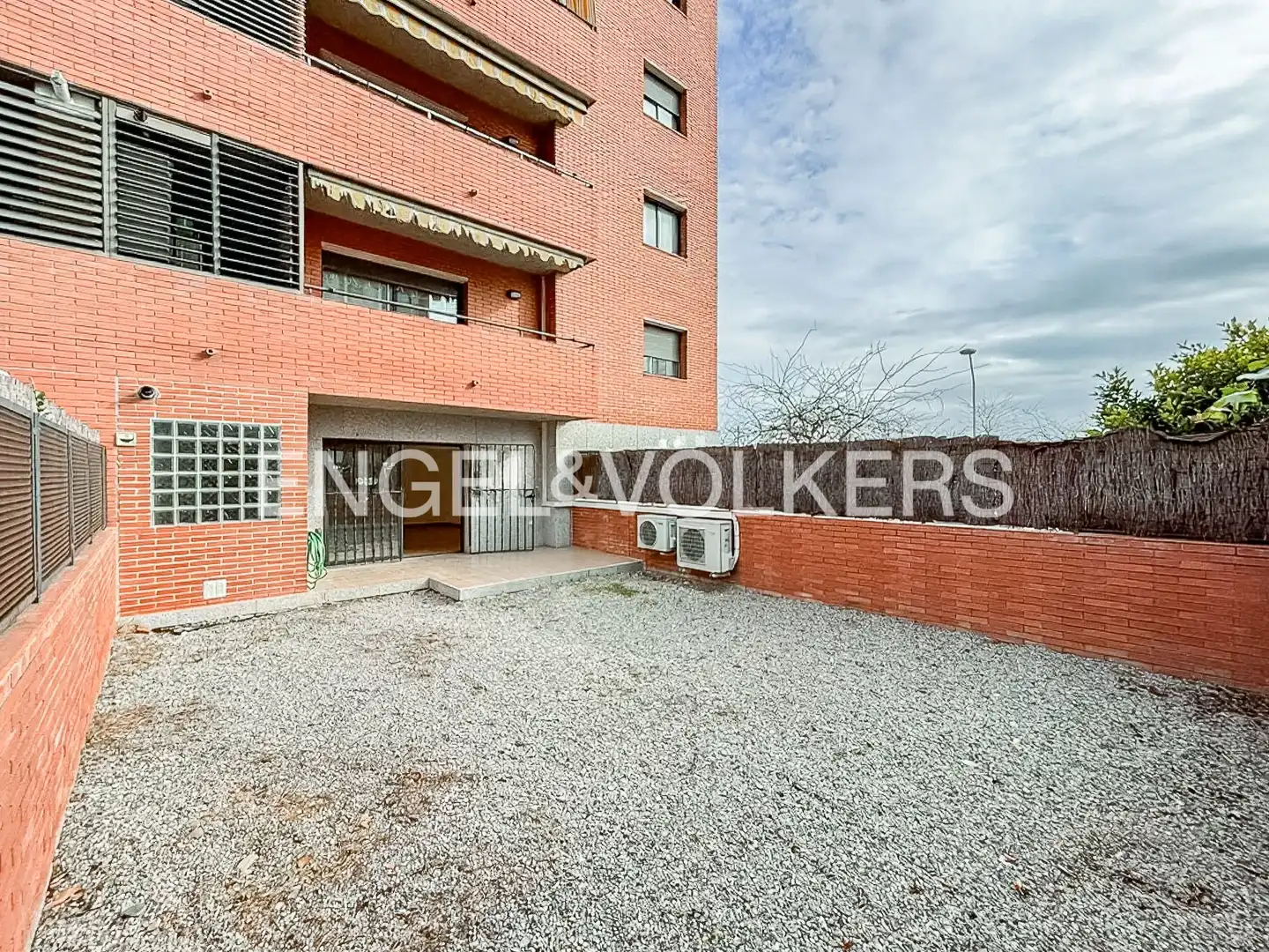 Vista exterior de Piso de alquiler en Sant Feliu de Llobregat con Aire acondicionado, Calefacción y Parquet