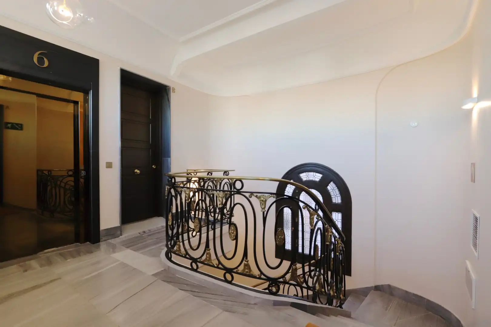 Ático en venta en Madrid con Aire acondicionado, Calefacción y Jardín privado