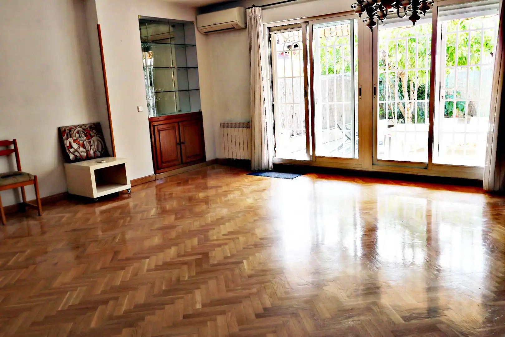 Sala de estar de Casa o chalet en venta en Getafe con Aire acondicionado, Calefacción y Jardín privado