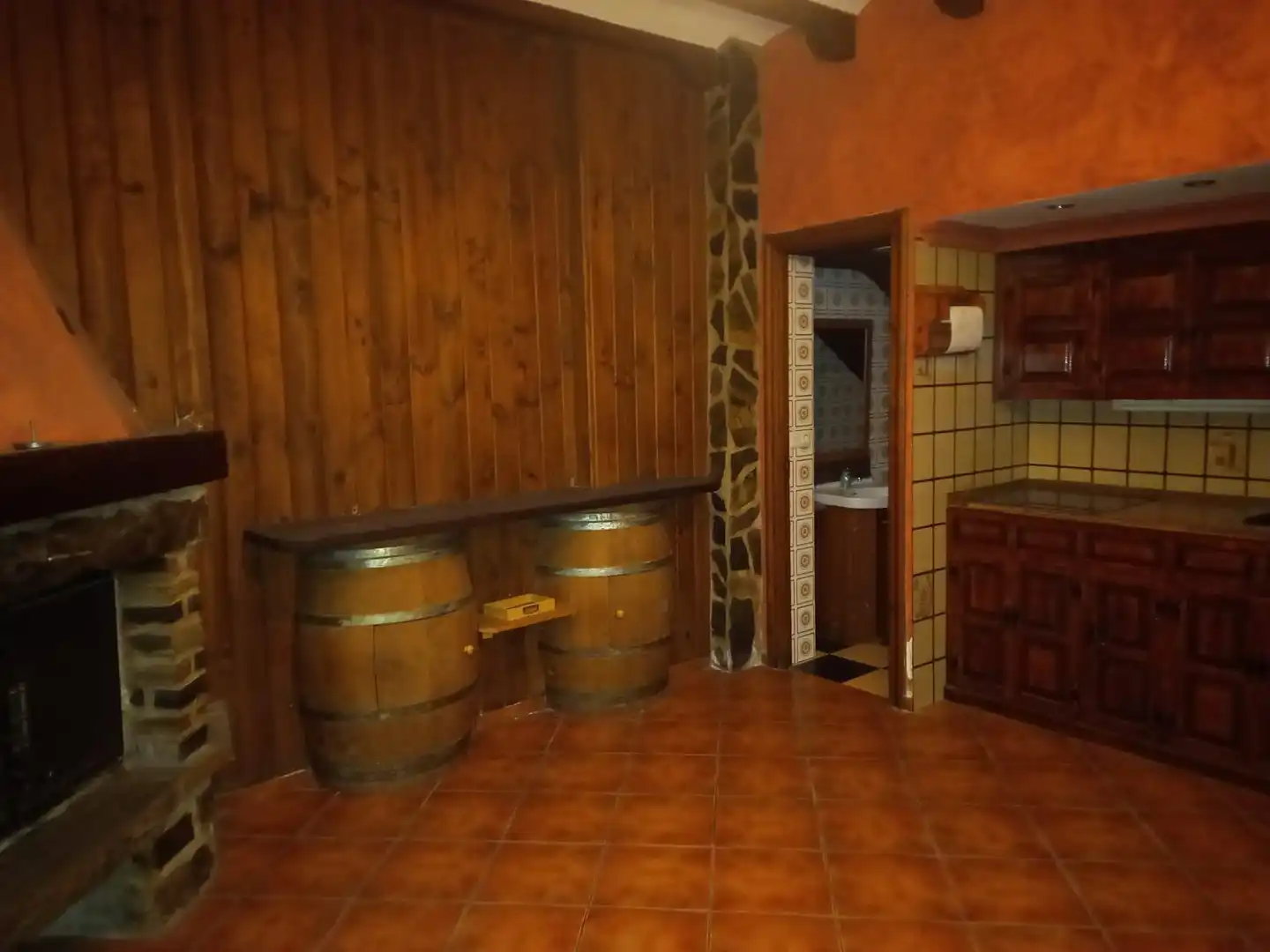 Cocina de Local en venta en San Adrián