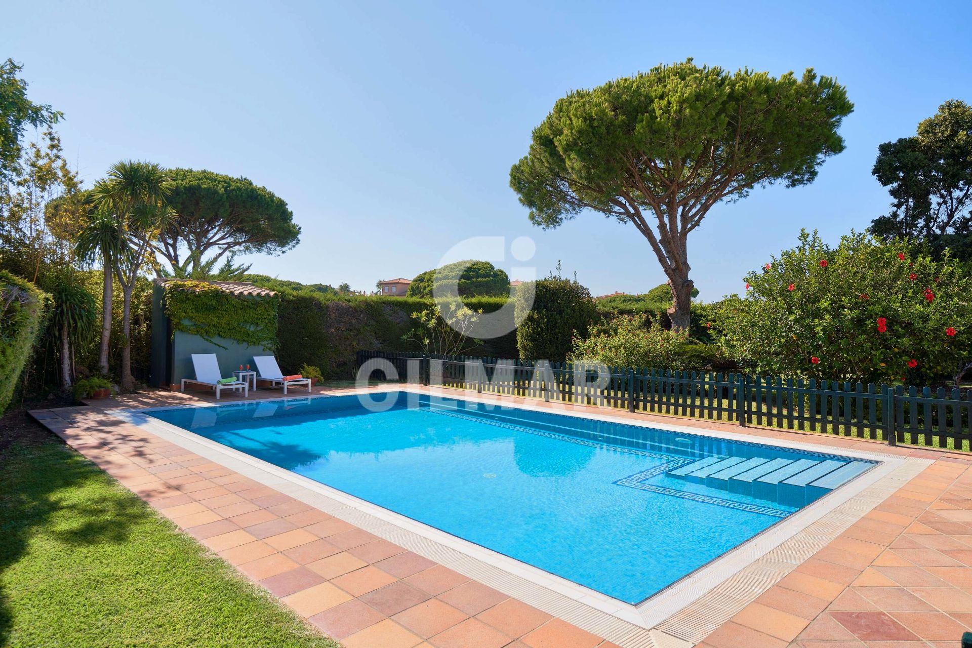 Swimming pool of House or chalet for sale in Chiclana de la Frontera  with Air Conditioner, Private garden and Terrace