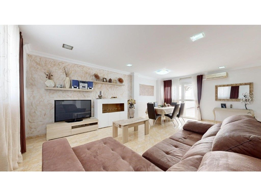 Sala d'estar de Casa o xalet en venda en Torrent