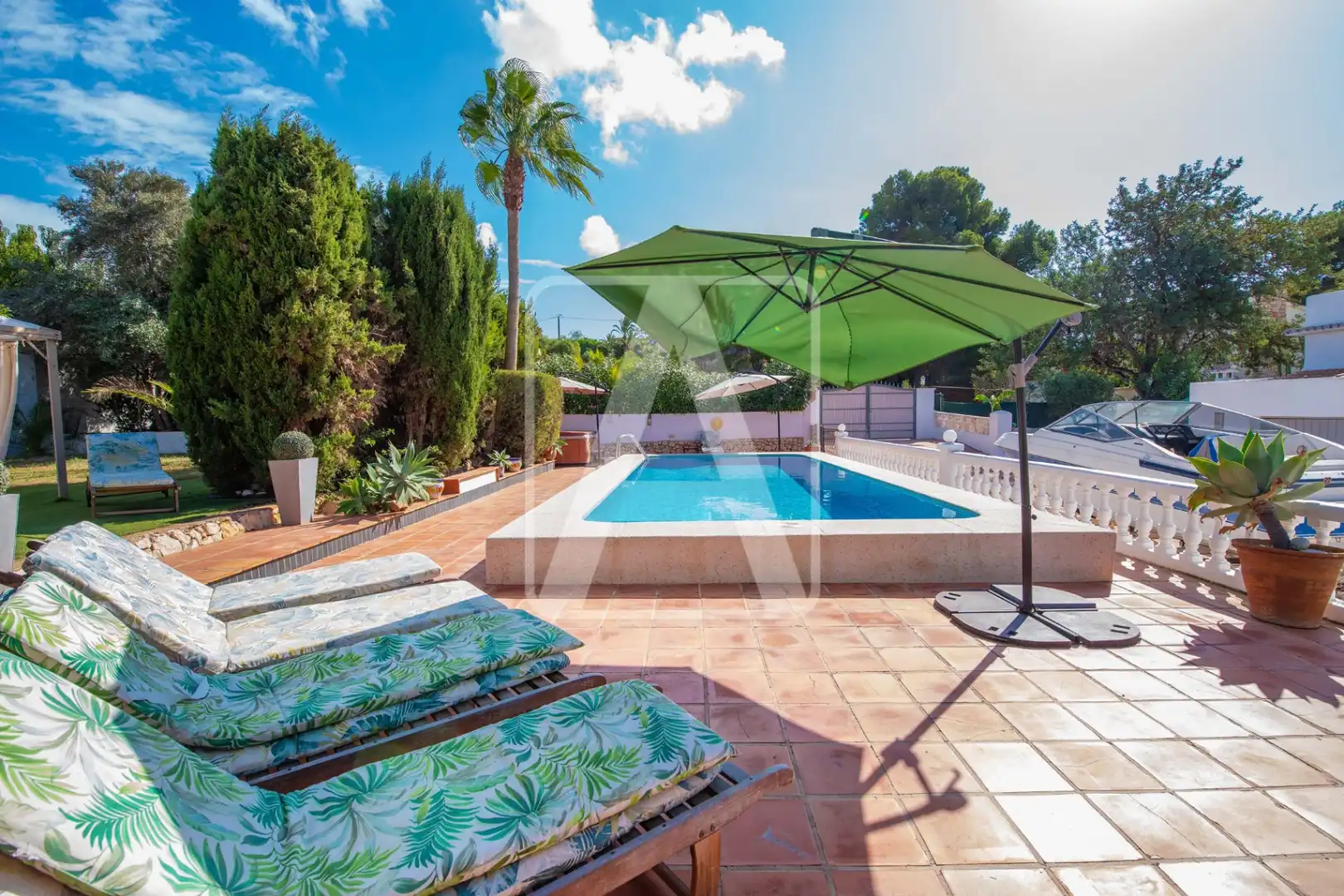 Villa con piscina in vendita a Carrió - La Merced - Los Pinos, imagen 3