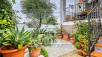 Garden of Single-family semi-detached for sale in Valencina de la Concepción  with Air Conditioner, Terrace and Swimming Pool