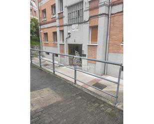 Vista exterior de Pis de lloguer en Langreo amb Moblat