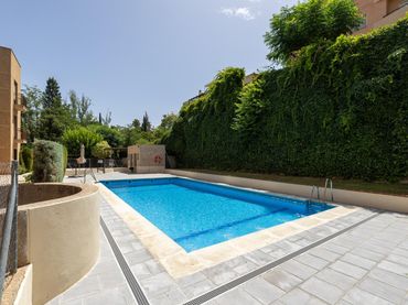 Wohnung mit Pool zum Verkauf in Calle Laguna de la Mosca 23