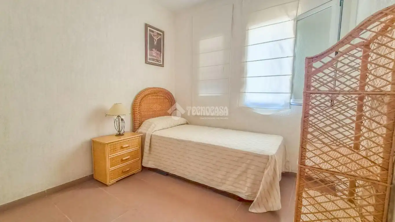 Dormitori de Casa adosada en venda en Rota