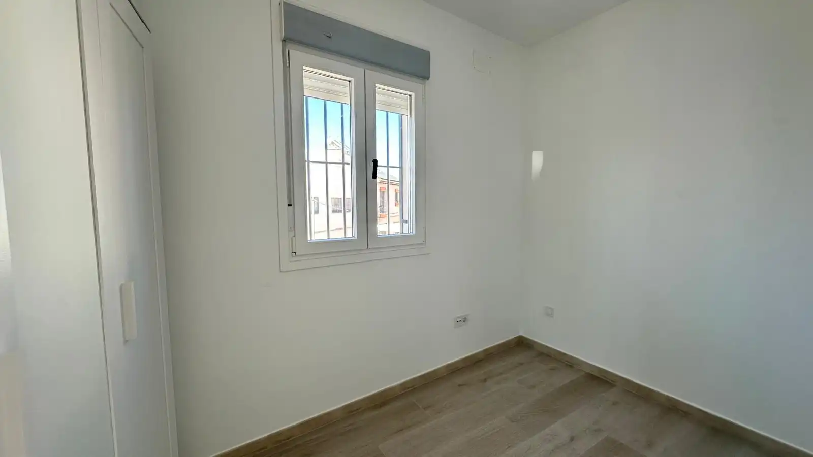 Habitación de Piso de alquiler en Valencina de la Concepción con Aire acondicionado, Calefacción y Terraza