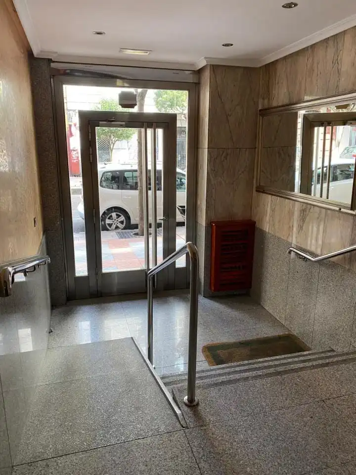 Pis en venda en León Capital  amb Calefacció, Parquet i Terrassa