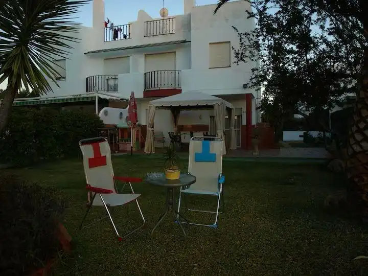 Casa adosada en venta en Calle ARTEMISA, Lepe