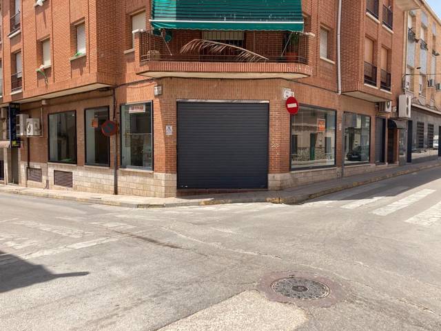 Local comercial en Alquiler en Real en Corral de Almaguer