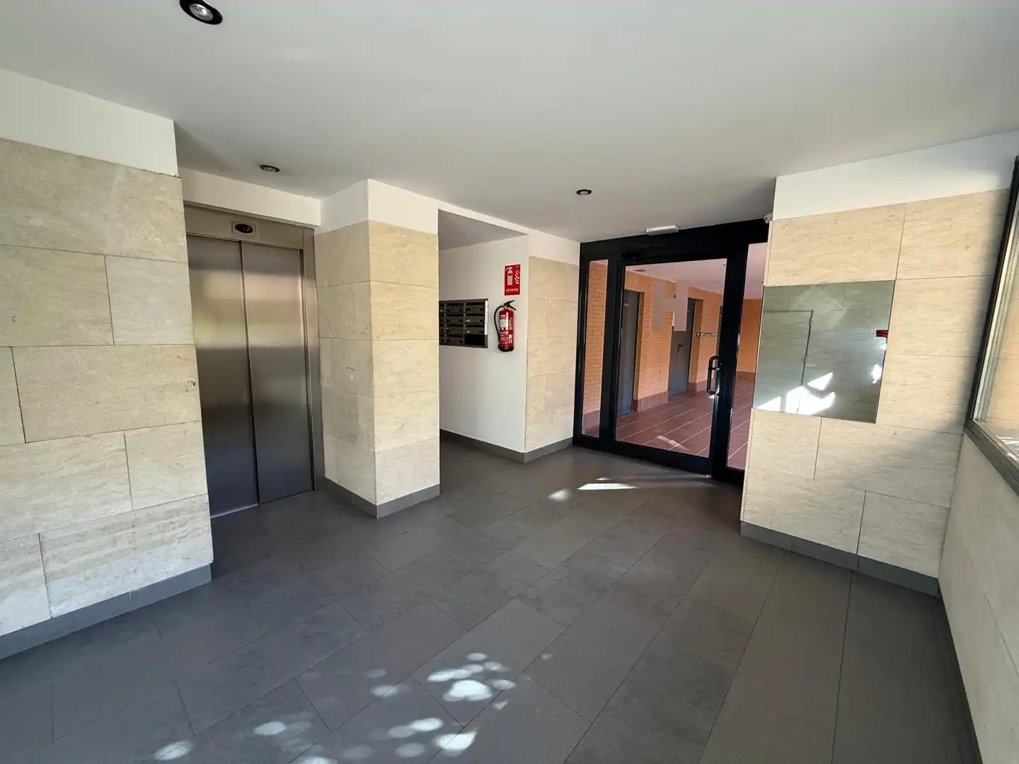 Piso en venta en Madrid con Aire acondicionado, Terraza y Trastero