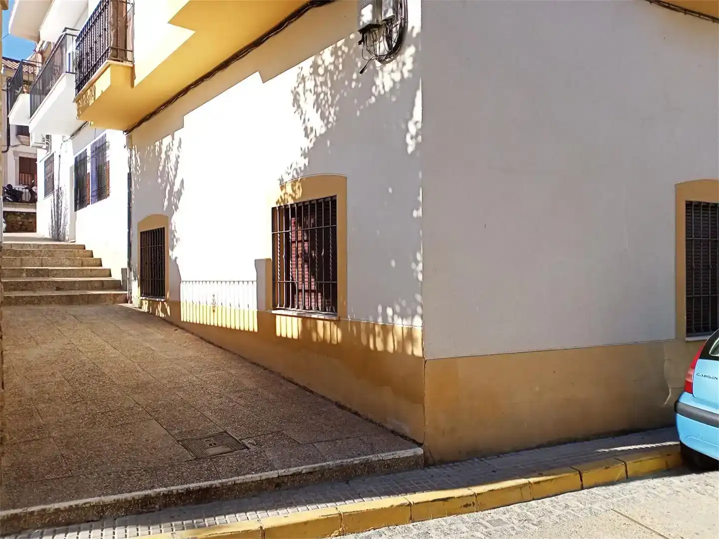 Vista exterior de Pis en venda en Almodóvar del Río amb Aire condicionat