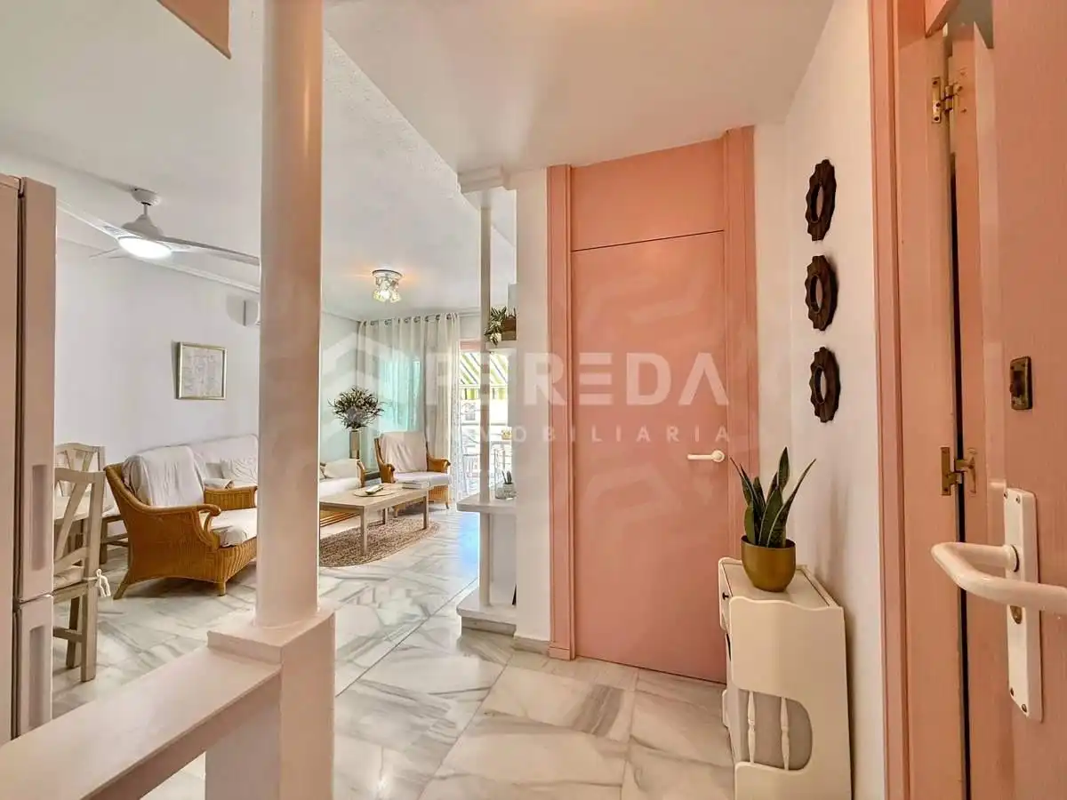 Apartamento en venta en Roquetas de Mar con Aire acondicionado, Terraza y Amueblado