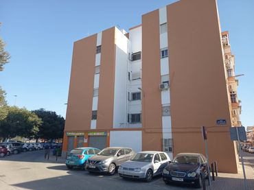 Pis amb balcó en venda a Avenida de Bellavista 2