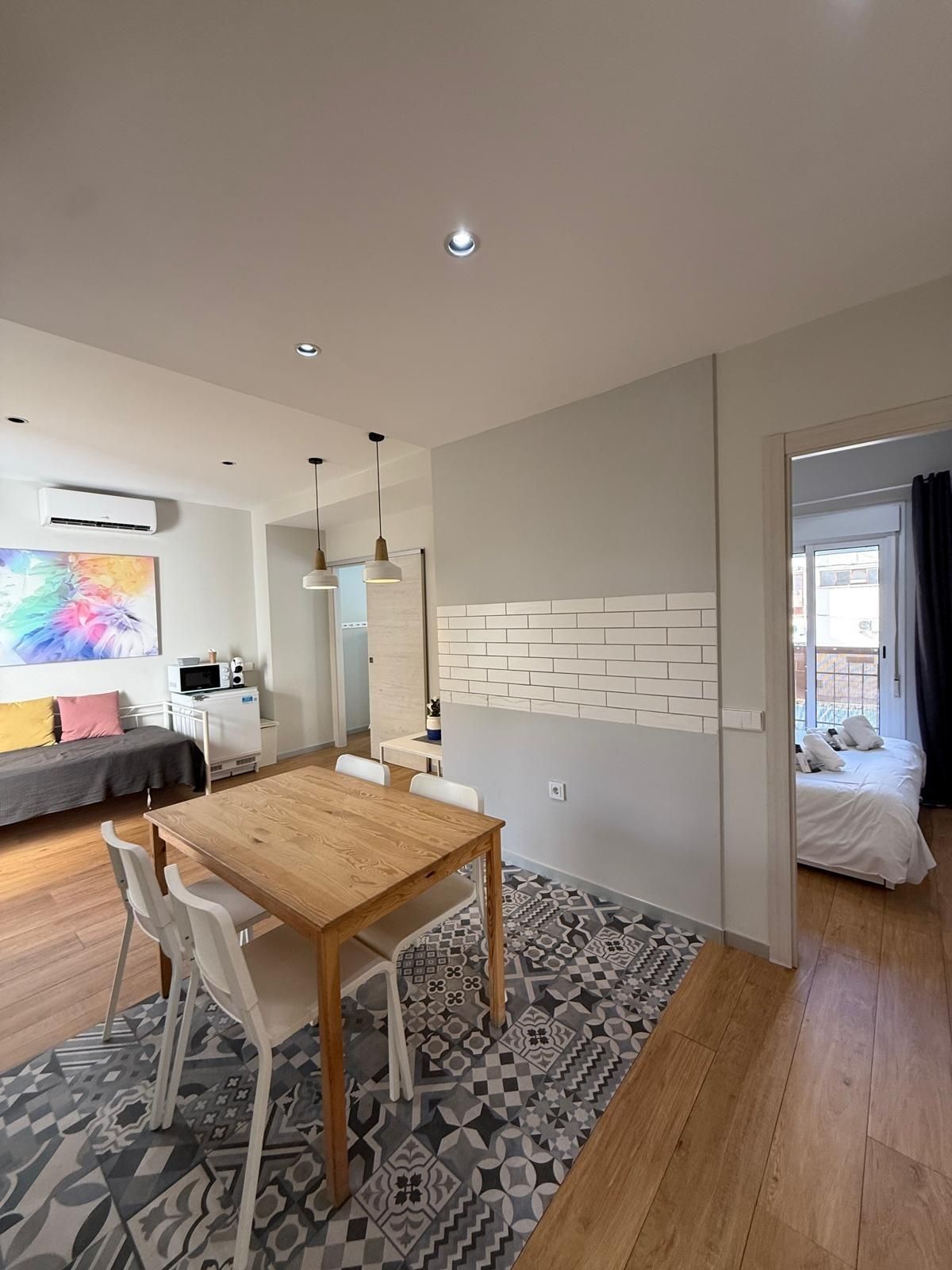 Dining room of Building for sale in  Valencia Capital