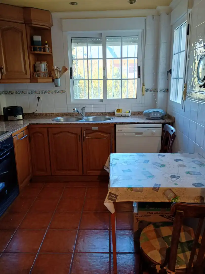 Cocina de Casa o chalet en venta en Elda con Aire acondicionado, Calefacción y Trastero