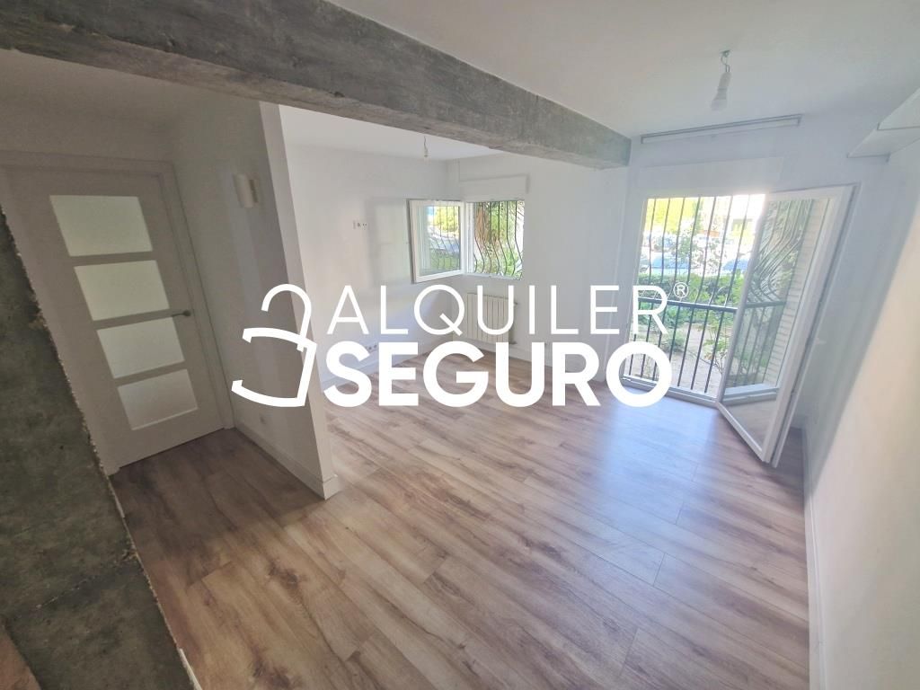Bedroom of Flat to rent in  Madrid Capital  with Heating and Terrace