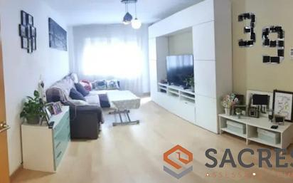 Living room of Flat for sale in Mollet del Vallès  with Air Conditioner and Balcony