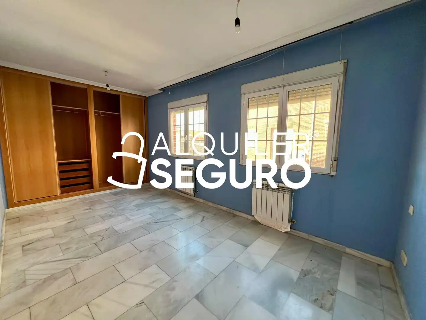 Bedroom of Houses for rent in Paracuellos de Jarama  with Air Conditioner, Heating and Terrace