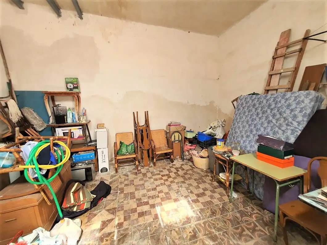 Einfamilien-Reihenhaus zum Verkauf in Elche / Elx mit Terrasse